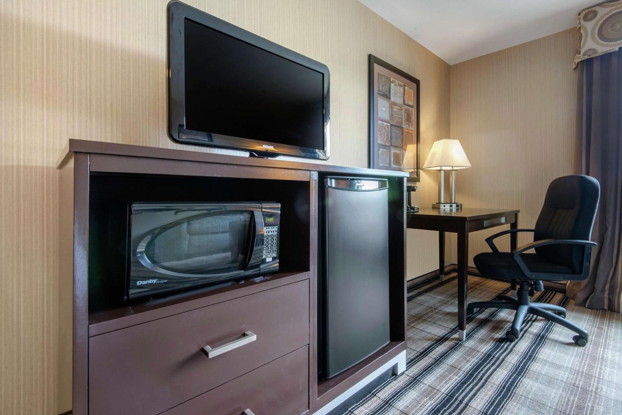 Hampton Inn Meadville Kültér fotó