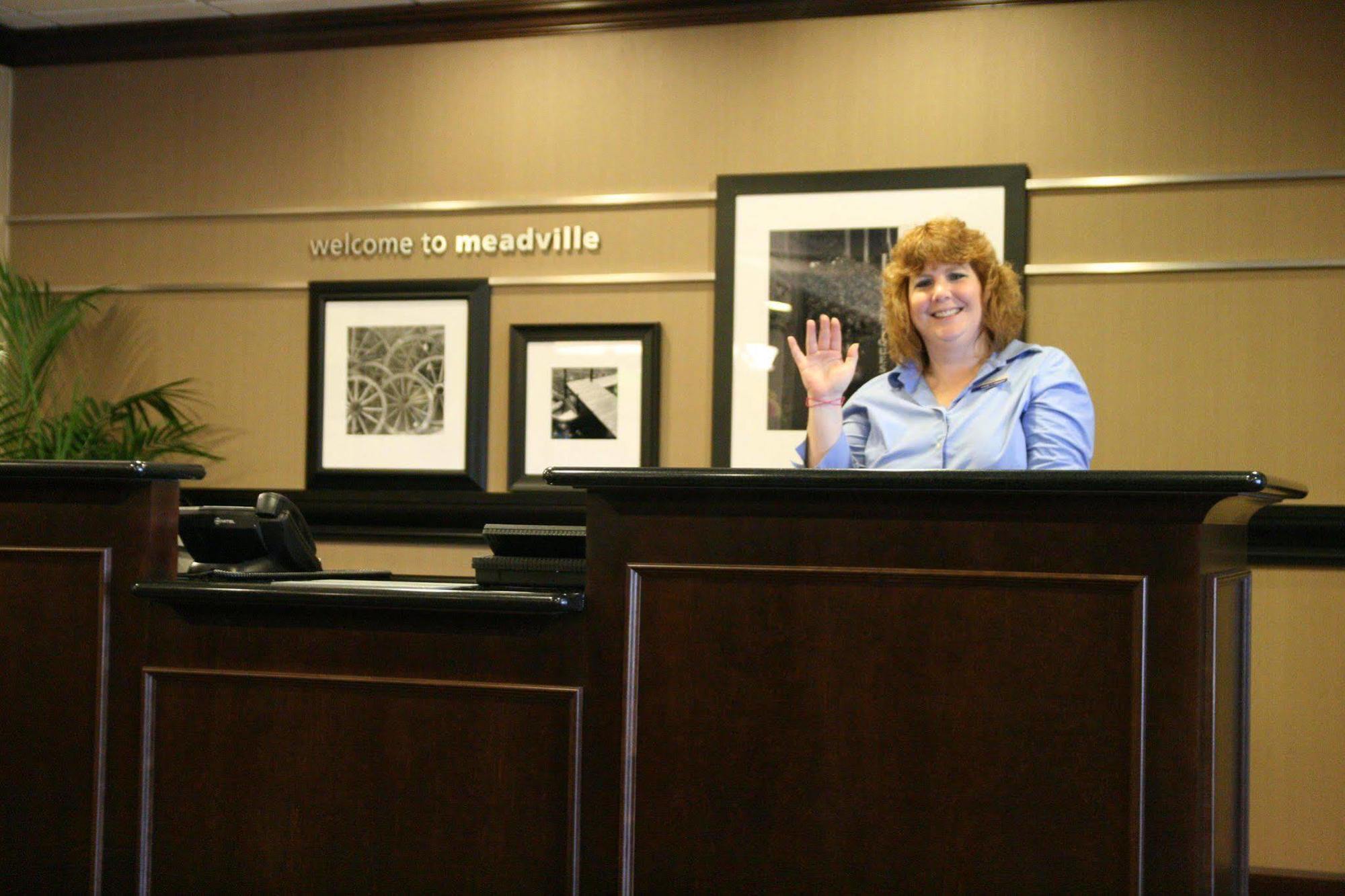 Hampton Inn Meadville Beltér fotó